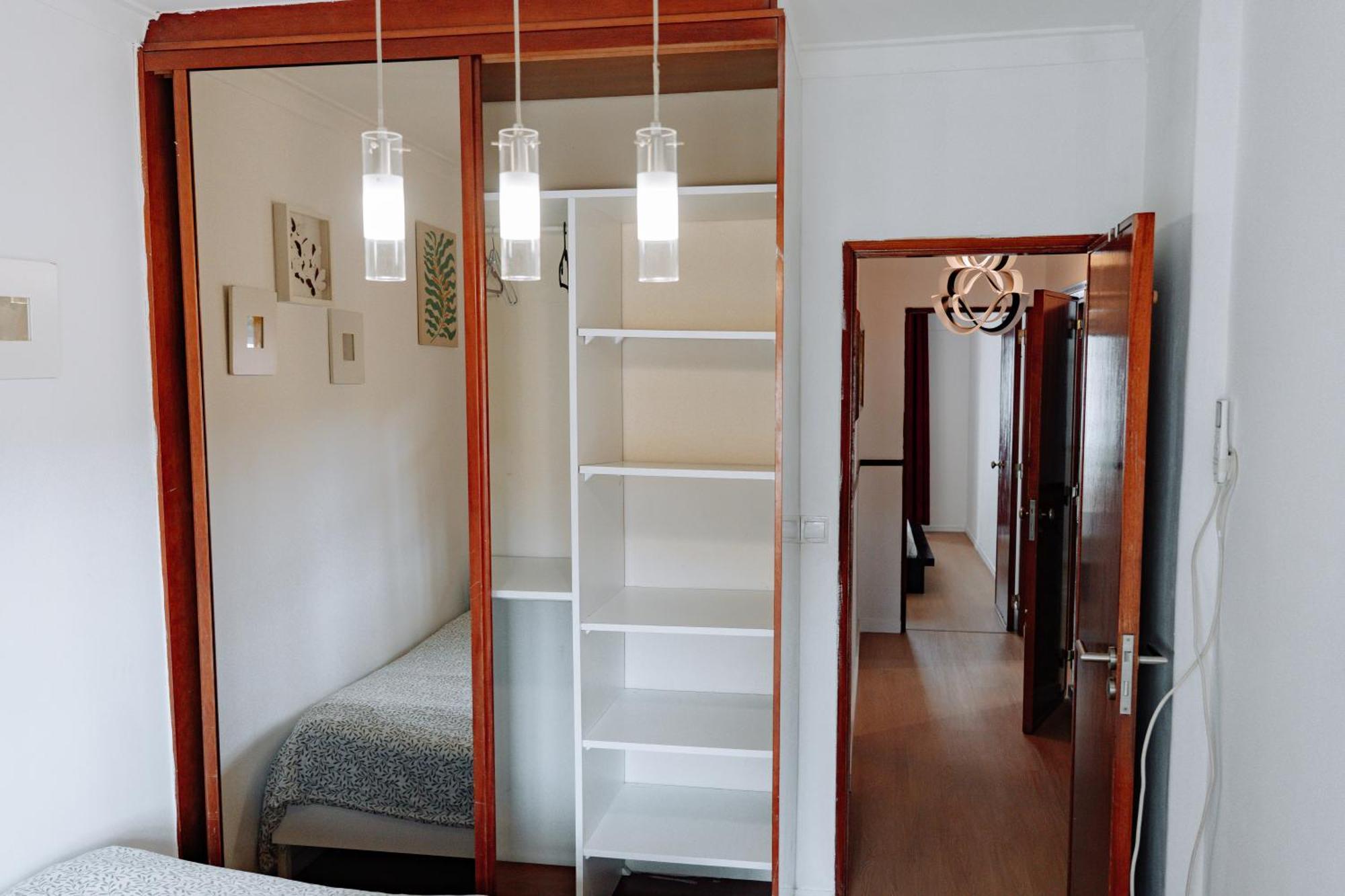Family-Friendly And Cozy 3-Bedroom Accommodation In Lissabon Exterior foto